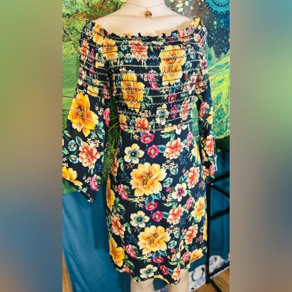 FARM Rio Off Shoulder Dress!Size:L - Picture 3 of 9